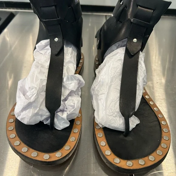 Isabel Marant Black Leather Studded Gladiator Sandals - Picture 2 of 6